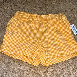 Yellow old navy shorts           NEW WITH TAGS